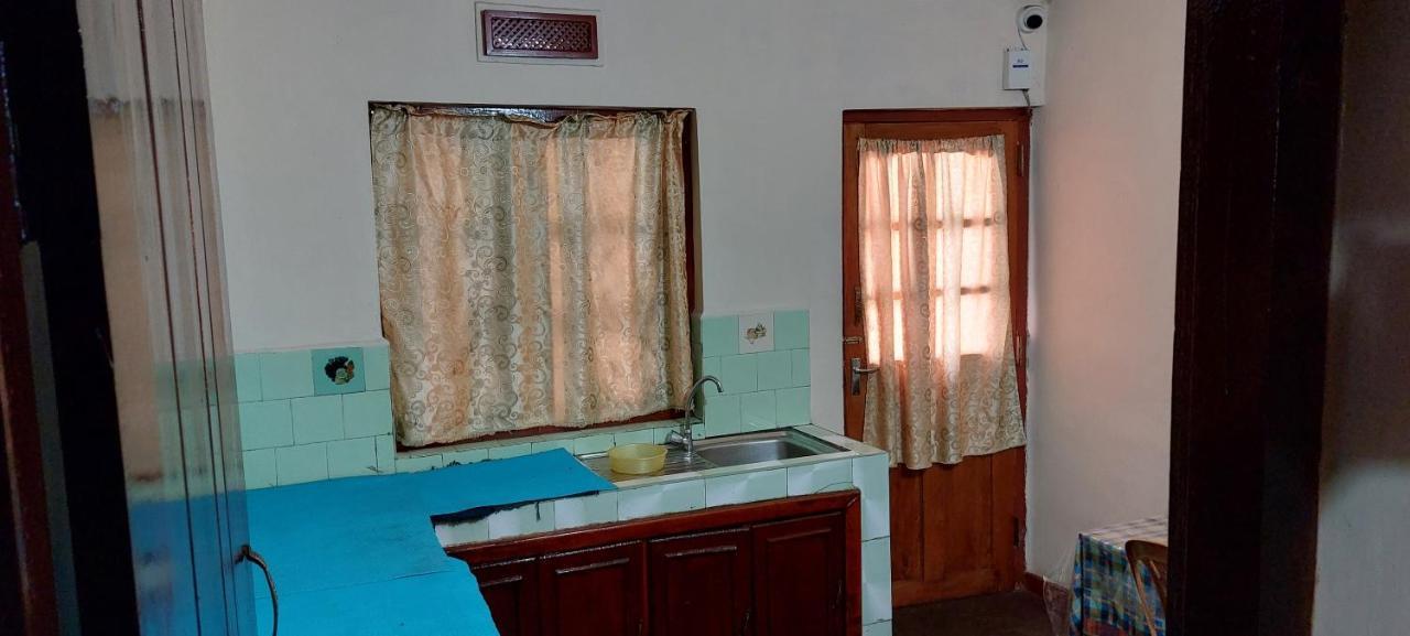 Chandrasobana Nuwara Eliya Exteriör bild