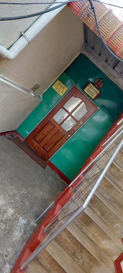 Chandrasobana Nuwara Eliya Exteriör bild